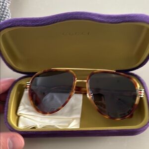 Gucci men Tortoise Shell Sunglasses